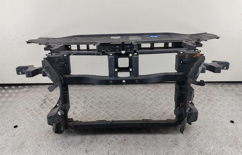 Рамка радиатора Volkswagen Passat B6 2008, 2.0 л., дизель, АКПП, чёрный, универсал, 3C0805588H - фото №1