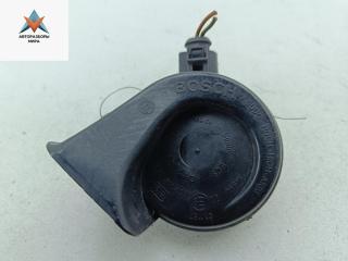 сигнал (клаксон) Volkswagen Passat B5 [рестайлинг] 2002, 2.0 л., бензин, МКПП, белый, седан, 3881157