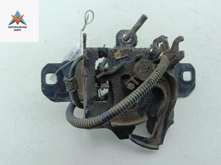 замок капота Volkswagen Golf 4 поколение 2002, 1.4 л., бензин, МКПП, чёрный, хетчбэк 5 дв., 1J0823509C