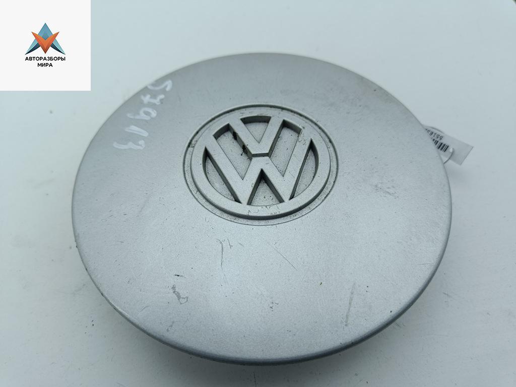 колпак колесный Volkswagen Golf 3 поколение 1995, 1.8 л., бензин, АКПП, синий, хетчбэк 3 дв., 1H0601149 - фото №1