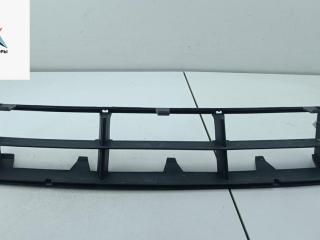 заглушка (решетка) в бампер BMW 5 серия E39 1999, 2.5 л., дизель, МКПП, серый, седан, 8235671