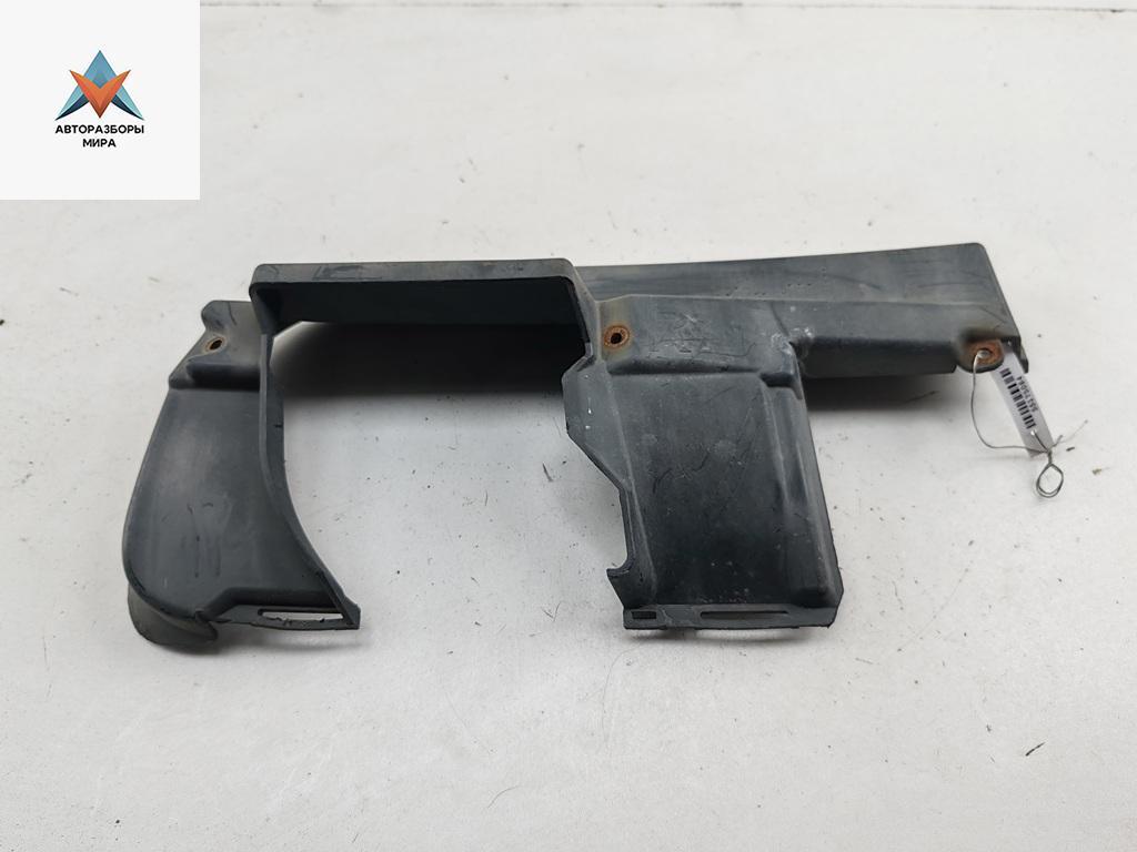 заглушка (решетка) в бампер BMW 3 серия E46 2000, 1.9 л., бензин, МКПП, чёрный, купе, 8234824 - фото №1