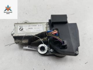 Двигатель стеклоочистителя заднего (моторчик дворников) BMW 5 серия E39 [рестайлинг] 2003, 2.2 л., бензин, МКПП, серый, универсал, 8361640