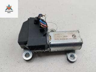 Двигатель стеклоочистителя заднего (моторчик дворников) BMW 5 серия E39 [рестайлинг] 2000, 2.8 л., бензин, АКПП, чёрный, универсал, 8361640