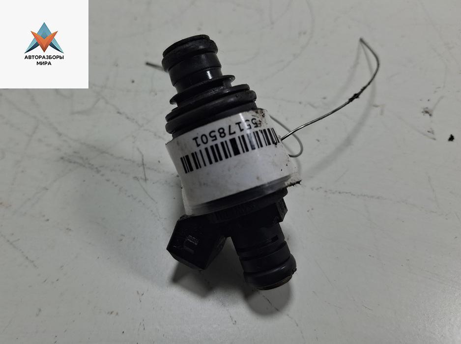 форсунка Opel Vectra C 2002, 1.8 л., бензин, МКПП, синий, седан, 90536149 - фото №1