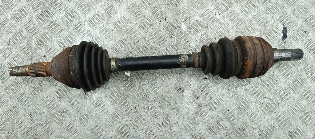 полуось передняя левая (приводной вал, ШРУС) Opel Vectra C 2002, 2.2 л., бензин, АКПП, серый, седан - фото №1