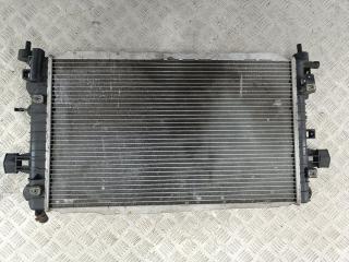 радиатор охлаждения Opel Zafira 2 поколение (B) 2006, 2.2 л., бензин, МКПП, серый, минивэн, 13875511