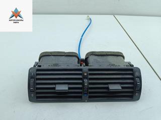 дефлектор обдува салона BMW 5 серия E39 [рестайлинг] 2000, 2.8 л., бензин, АКПП, чёрный, универсал, 8391179