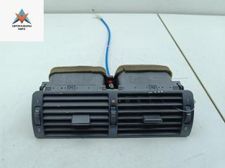 дефлектор обдува салона BMW 5 серия E39 [рестайлинг] 2001, 2.2 л., бензин, МКПП, чёрный, универсал, 8391179