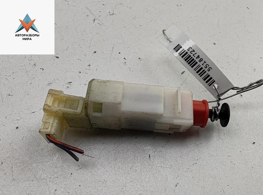 датчик педали сцепления Opel Zafira 1 поколение (A) 1999, 2.0 л., дизель, МКПП, красный, минивэн, 90492444 - фото №1