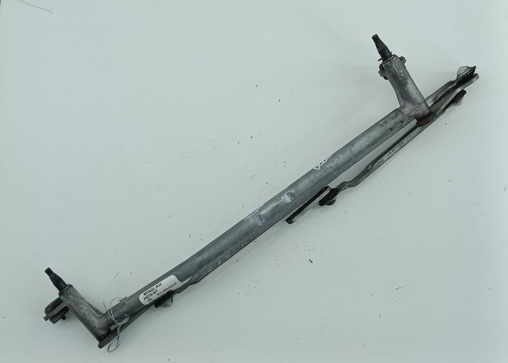 Механизм стеклоочистителя переднего (трапеция дворников) Volkswagen Passat B6 2008, 2.0 л., дизель, МКПП, чёрный, универсал, 3C1955023E - фото №1
