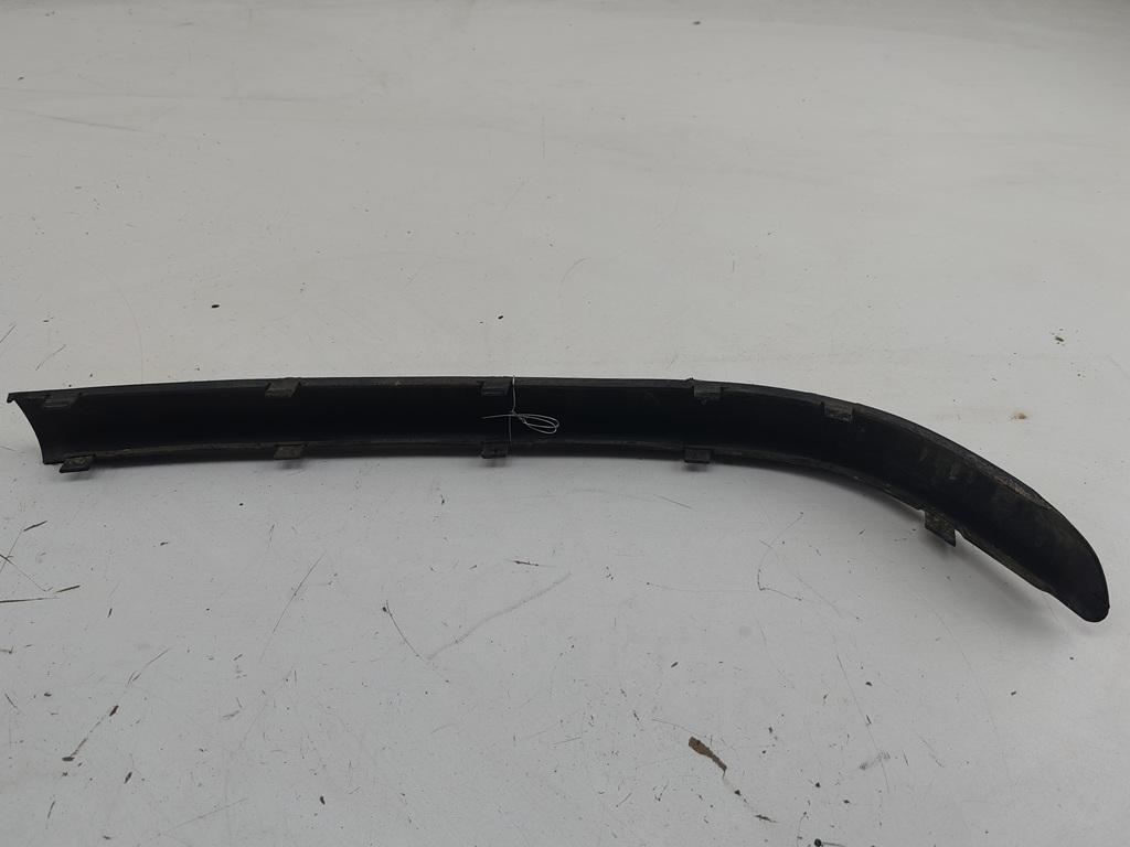 молдинг переднего бампера BMW 3 E46 2001, 1.9 л., бензин, МКПП, серый, универсал, 8195289