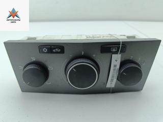 блок управления печки / климат-контроля Opel Astra H 2004, 1.4 л., бензин, МКПП, красный, хетчбэк 5 дв., 13201300