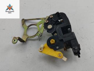 замок двери задней левой Kia Rio 2 поколение 2005, 1.6 л., бензин, МКПП, серый, хетчбэк 5 дв.