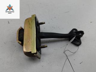 ограничитель открывания двери Chrysler Voyager 4 поколение 2001, минивэн, 4717228AB