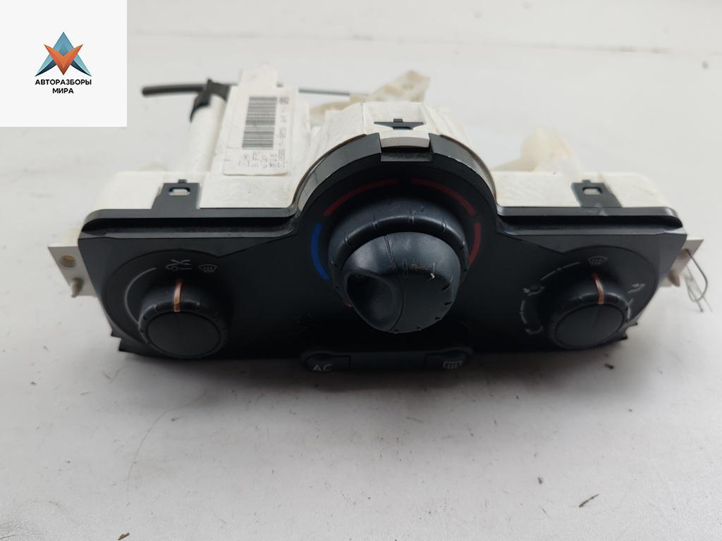 блок управления печки / климат-контроля Renault Scenic 2 поколение 2005, 1.6 л., бензин, МКПП, серый, минивэн - фото №1