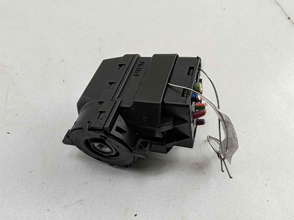 контактная группа BMW 3 E46 2004, 2.2 л., бензин, МКПП, чёрный, универсал, 6901961