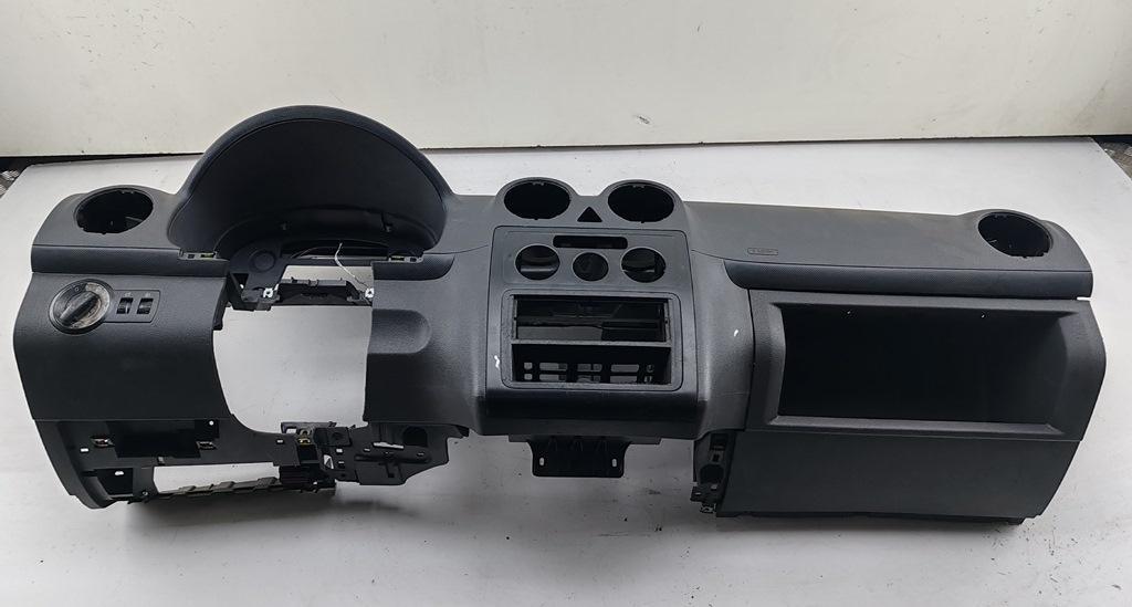 панель передняя салона (торпедо) Volkswagen Caddy 2005, 2.0 л., дизель, МКПП, белый, фургон