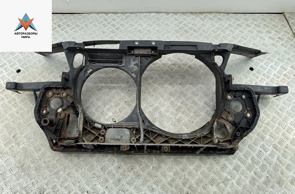 Рамка радиатора Audi A6 4B/C5 1999, 2.4 л., бензин, АКПП, серый, универсал - фото №1