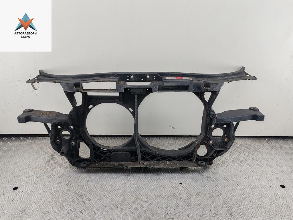 Рамка радиатора Audi A6 4B/C5 1999, 2.4 л., бензин, АКПП, чёрный, универсал, 4B0805594H - фото №1
