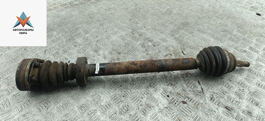 полуось передняя правая (приводной вал, ШРУС) Volkswagen Passat B3 1993, 1.8 л., бензин, МКПП, серый, универсал - фото №1