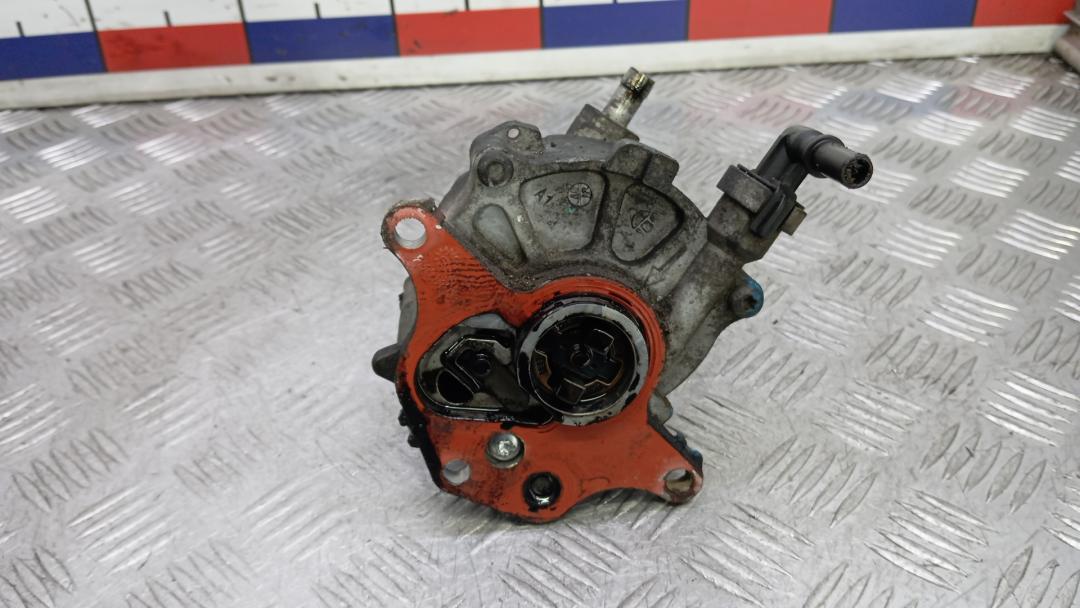 насос вакуумный Land Rover Range Rover Sport 1 поколение 2007, 3.6 л., дизель, АКПП, внедорожник 5 дв., 6H4Q-2A451-PA - фото №1