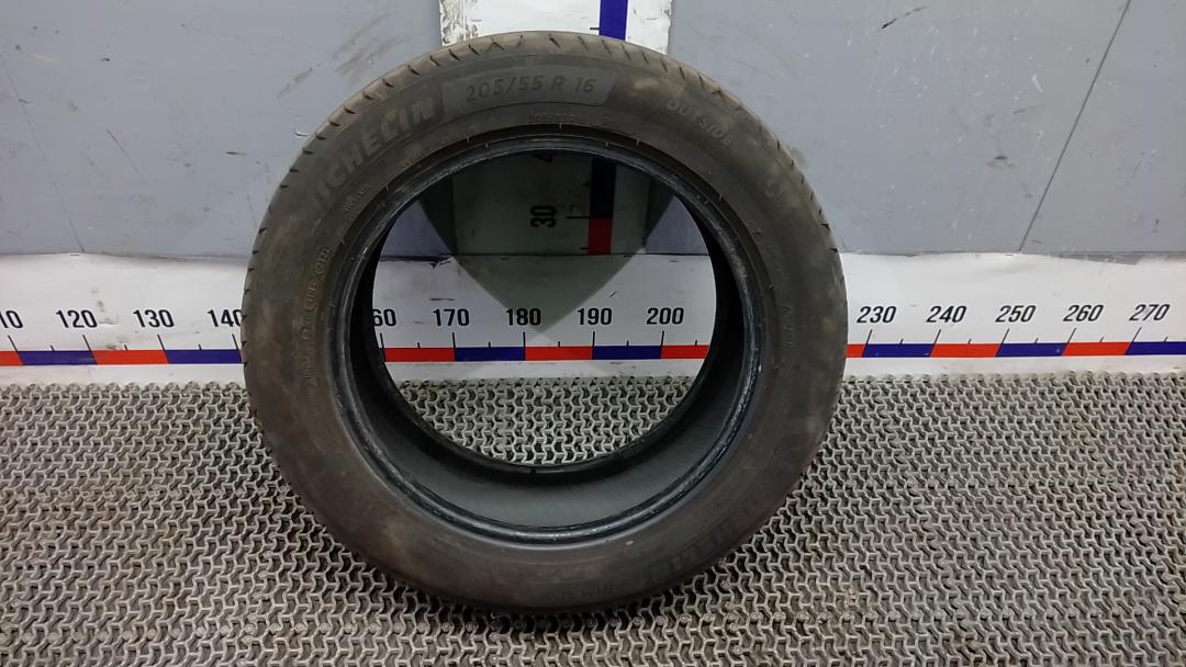 шина Citroen C4 2 поколение 2012, 1.6 л., HDi 8V, дизель, МКПП, хетчбэк 5 дв. - фото №1