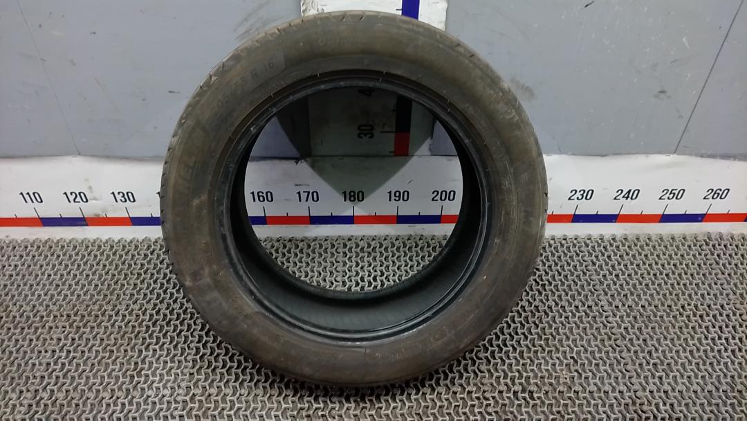 шина Citroen C4 2 поколение 2012, 1.6 л., HDi 8V, дизель, МКПП, хетчбэк 5 дв. - фото №1