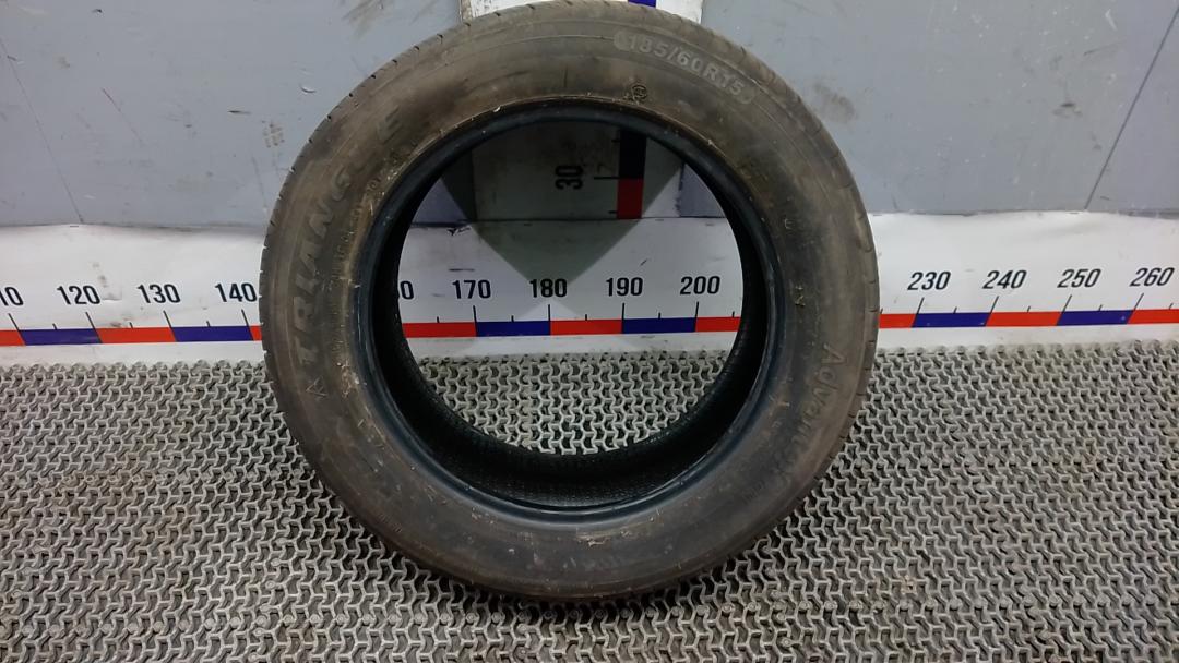 шина Skoda Rapid 1 поколение 2014, 1.6 л., дизель, МКПП, хетчбэк 5 дв. - фото №1