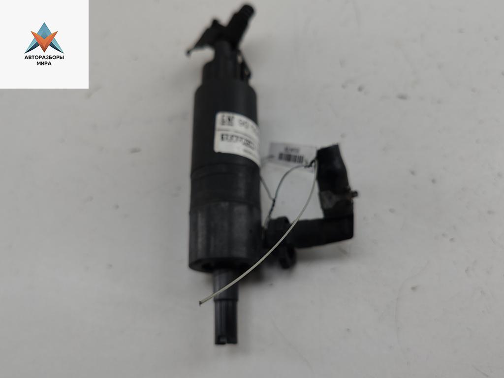 насос (моторчик) омывателя фар Opel Zafira 2 поколение (B) 2006, серый, минивэн, 90508709 - фото №1