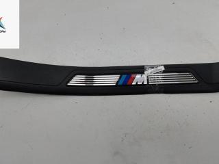 Накладка на порог внутренняя (салона) BMW 5 серия E39 [рестайлинг] 2003, 3.0 л., дизель, АКПП, чёрный, универсал, 8178124