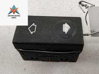 кнопка стеклоподъемника переднего левого BMW 3 серия E36 [рестайлинг] 1997, 1.6 л., бензин, МКПП, чёрный, хетчбэк 3 дв., 8368941