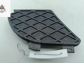 заглушка (решетка) в бампер Mercedes-Benz E-Класс W210/S210 [рестайлинг] 2001, 3.2 л., дизель, АКПП, серый, универсал, 2108850253