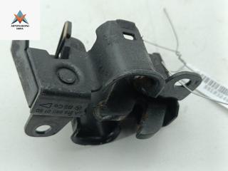 замок капота Mercedes-Benz E-Класс W211/S211 [рестайлинг] 2007, 2.2 л., дизель, АКПП, жёлтый, седан, 2198800160