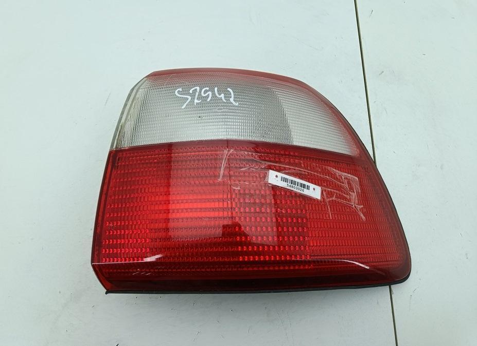 фонарь задний правый Opel Omega B 2000, 3.0 л., бензин, МКПП, зелёный, седан