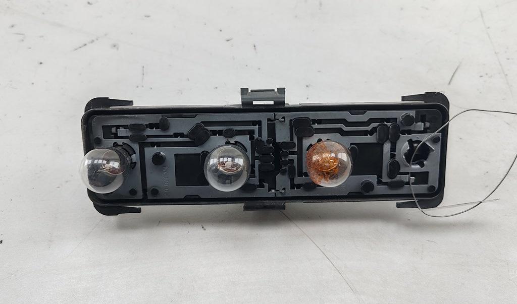 панель заднего левого фонаря Chrysler Voyager 2004, 2.8 л., дизель, АКПП, серый, минивэн, 15367500