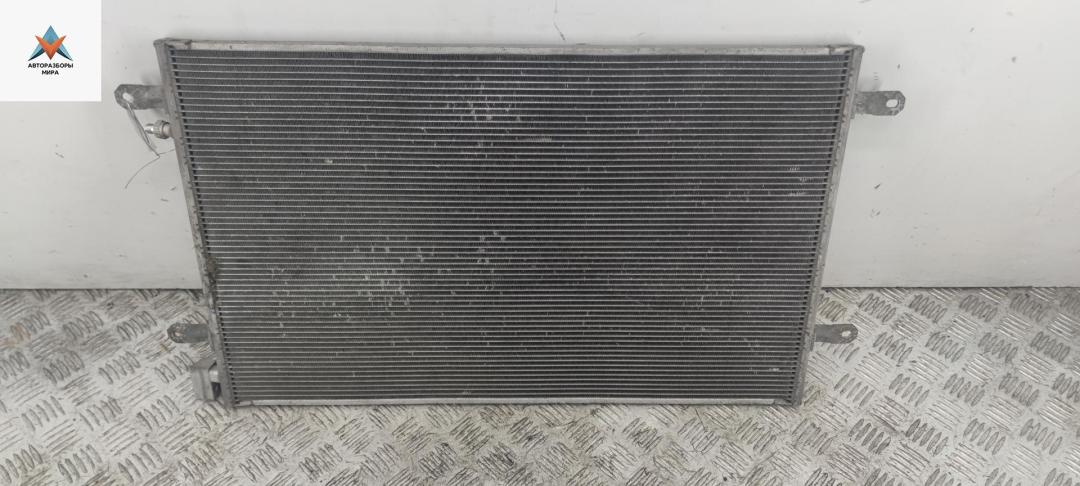 радиатор кондиционера Audi A6 4F/C6 2006, 2.0 л., TFSI, бензин, МКПП, серый, универсал, 4F0260401E - фото №1