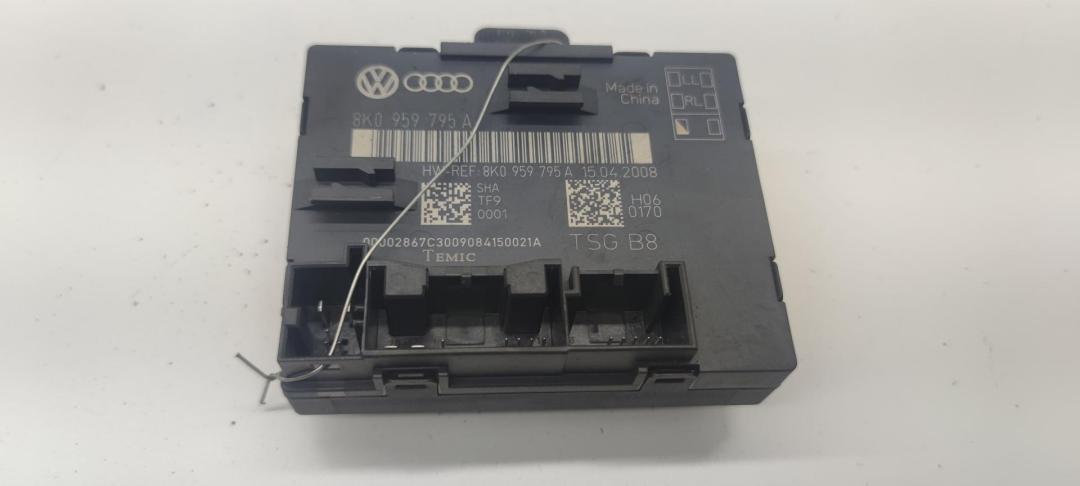 модуль управления двери Audi A4 B8 2008, 2.0 л., дизель, АКПП, серый, седан, 8K0959795A