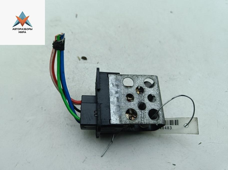 сопротивление печки Opel Zafira 1 поколение (A) 1999, 2.0 л., дизель, МКПП, красный, минивэн, 90559834 - фото №1