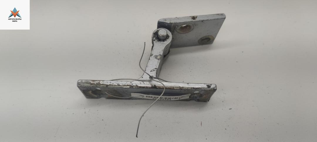 петля двери Audi A6 4A/C4 1997, серый, универсал, 4A0814401A - фото №1