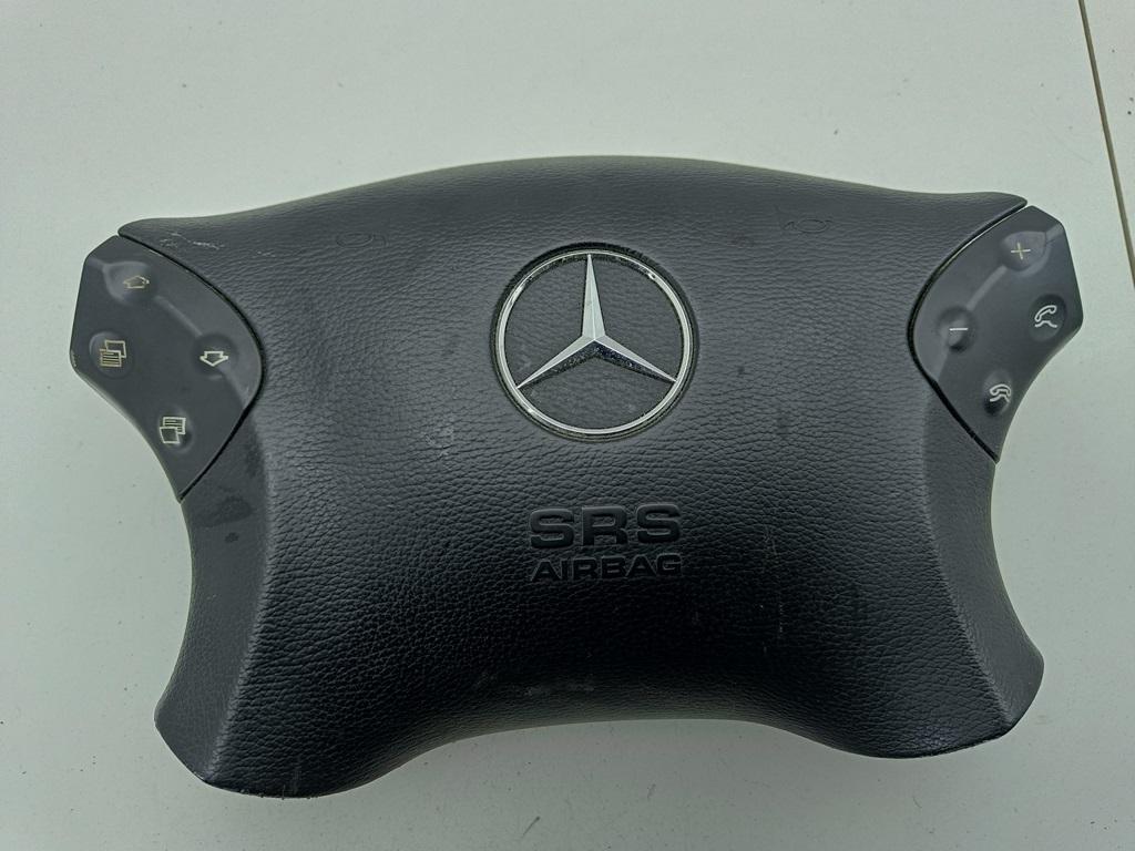 подушка безопасности водителя Mercedes-Benz C W203 2003, 2.2 л., дизель, МКПП, серый, универсал, 2034601898