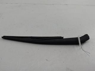 Щеткодержатель (поводок стеклоочистителя) задний Mazda 6 GG/GY 2006, 2.0 л., бензин, МКПП, чёрный, универсал, G21B-67-421