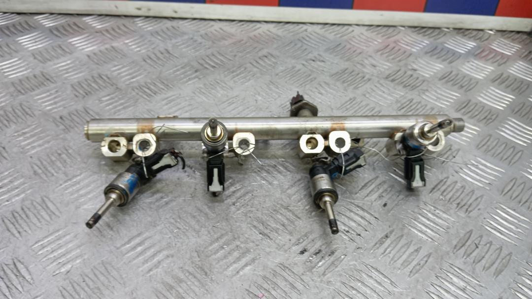 топливная рампа Hyundai Tucson 4 поколение 2022, 1.6 л., бензин, МКПП, внедорожник 5 дв., 35300-2M400 - фото №1