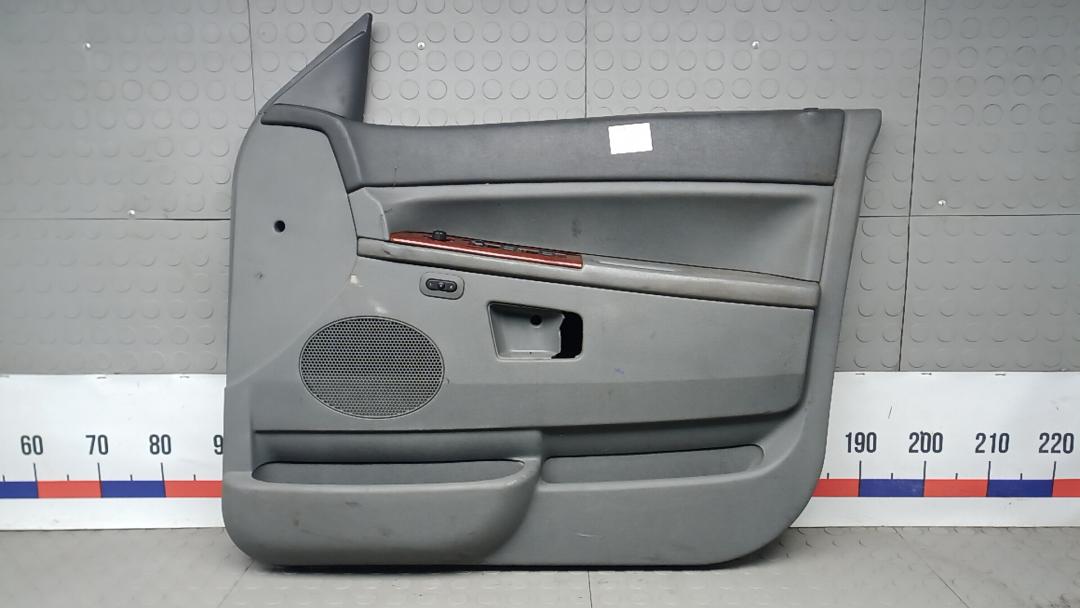 обшивка двери передняя правая Jeep Grand Cherokee WK 2006, 3.0 л., дизель, АКПП, внедорожник 5 дв. - фото №1