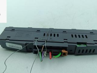 кнопка обогрева сидений BMW 3 серия E46 [рестайлинг] 2002, 1.8 л., бензин, МКПП, серый, седан, 6914733