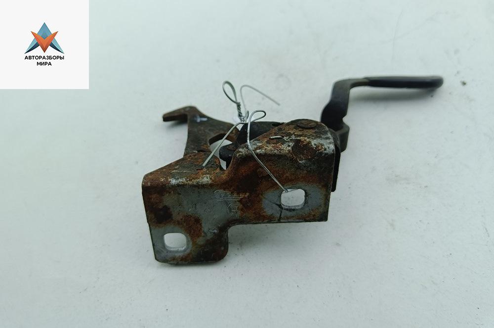 ручка открывания капота BMW 3 серия E46 1999, 2.0 л., дизель, МКПП, зелёный, седан - фото №1