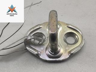 ответная часть (скоба) замка двери Mazda 3 BP 2019, 2.0 л., гибрид, МКПП, чёрный, хетчбэк 5 дв.