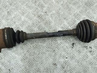 полуось передняя левая (приводной вал, ШРУС) Volkswagen Golf 3 поколение 1997, 1.8 л., бензин, АКПП, зелёный, хетчбэк 5 дв.