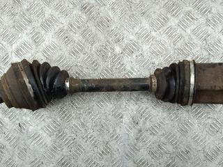 полуось передняя левая (приводной вал, ШРУС) Volkswagen Caddy 3 поколение 2006, 1.9 л., дизель, АКПП, серый, фургон