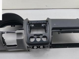 панель передняя салона (торпедо) Volkswagen Golf 5 поколение 2005, 1.4 л., бензин, МКПП, синий, хетчбэк 5 дв.